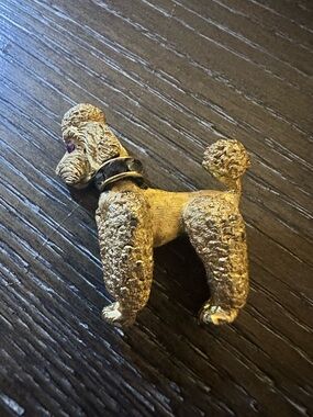 Napier Gold Poodle Brooch with Rhinestone Collar